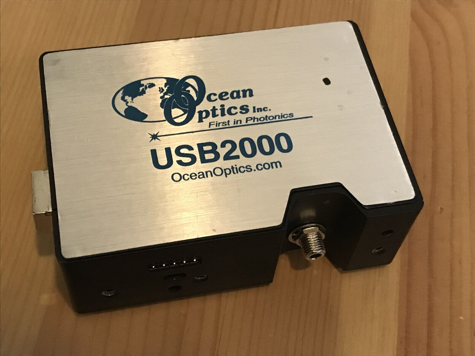 image of USB
      spectrometer